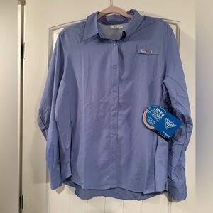 Columbia Women's PFG Light Blue Button Down Shirt